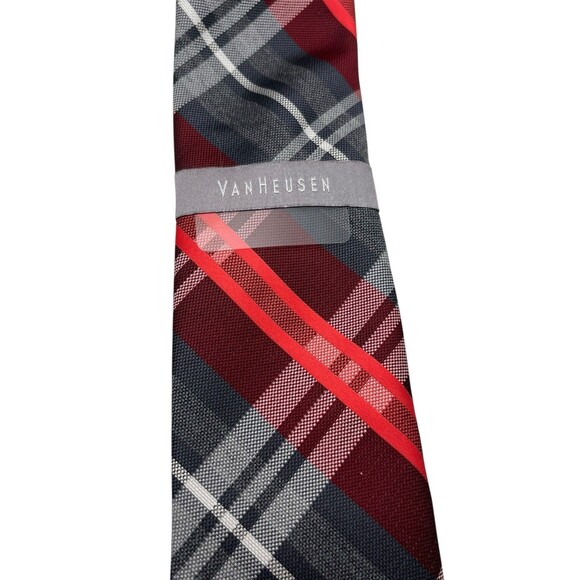 Van Heusen Silk Tie Red Plaid Check Classic Neckwear NWT - Picture 2 of 4